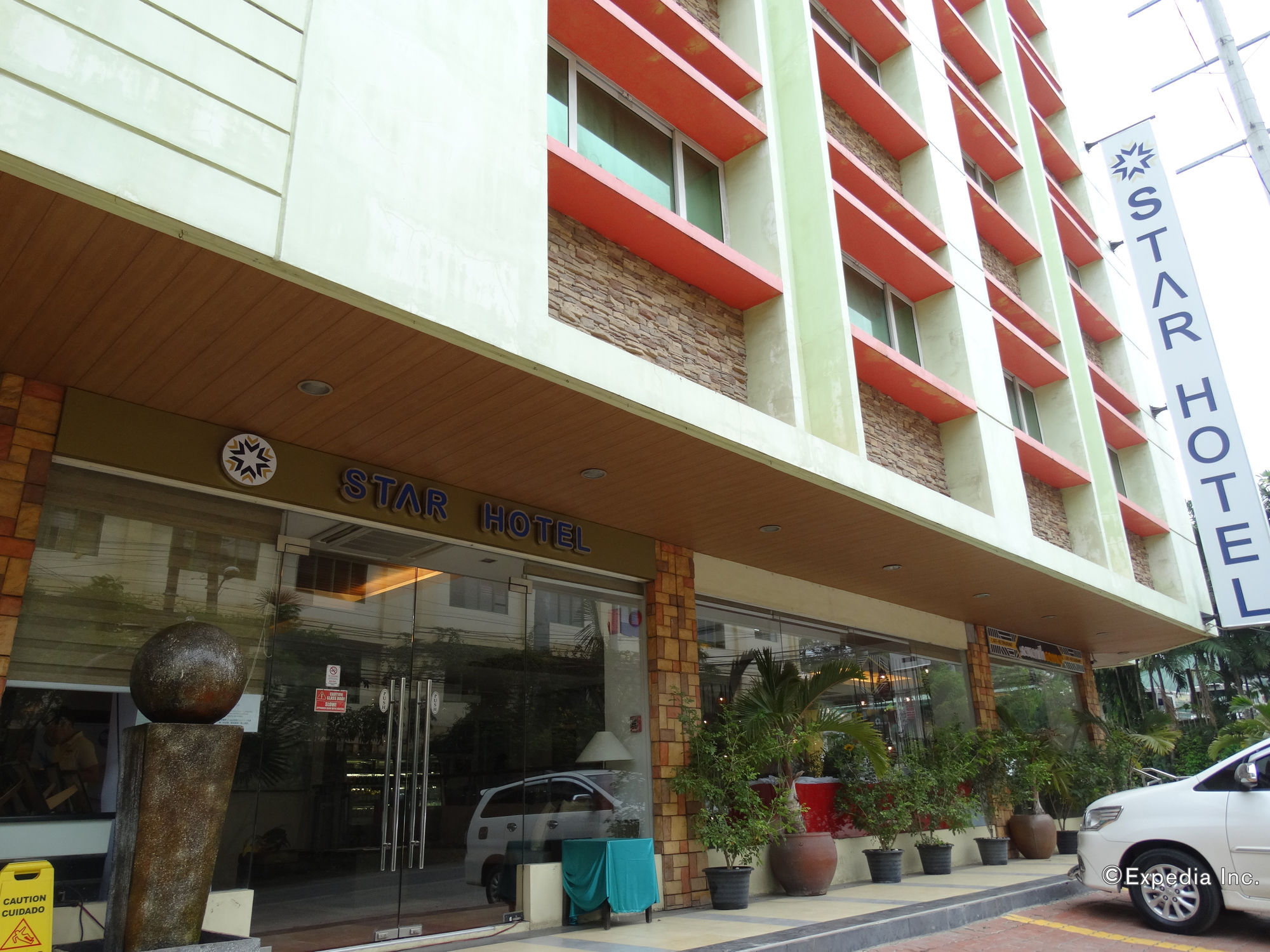스타 호텔 Davao City 외부 사진
