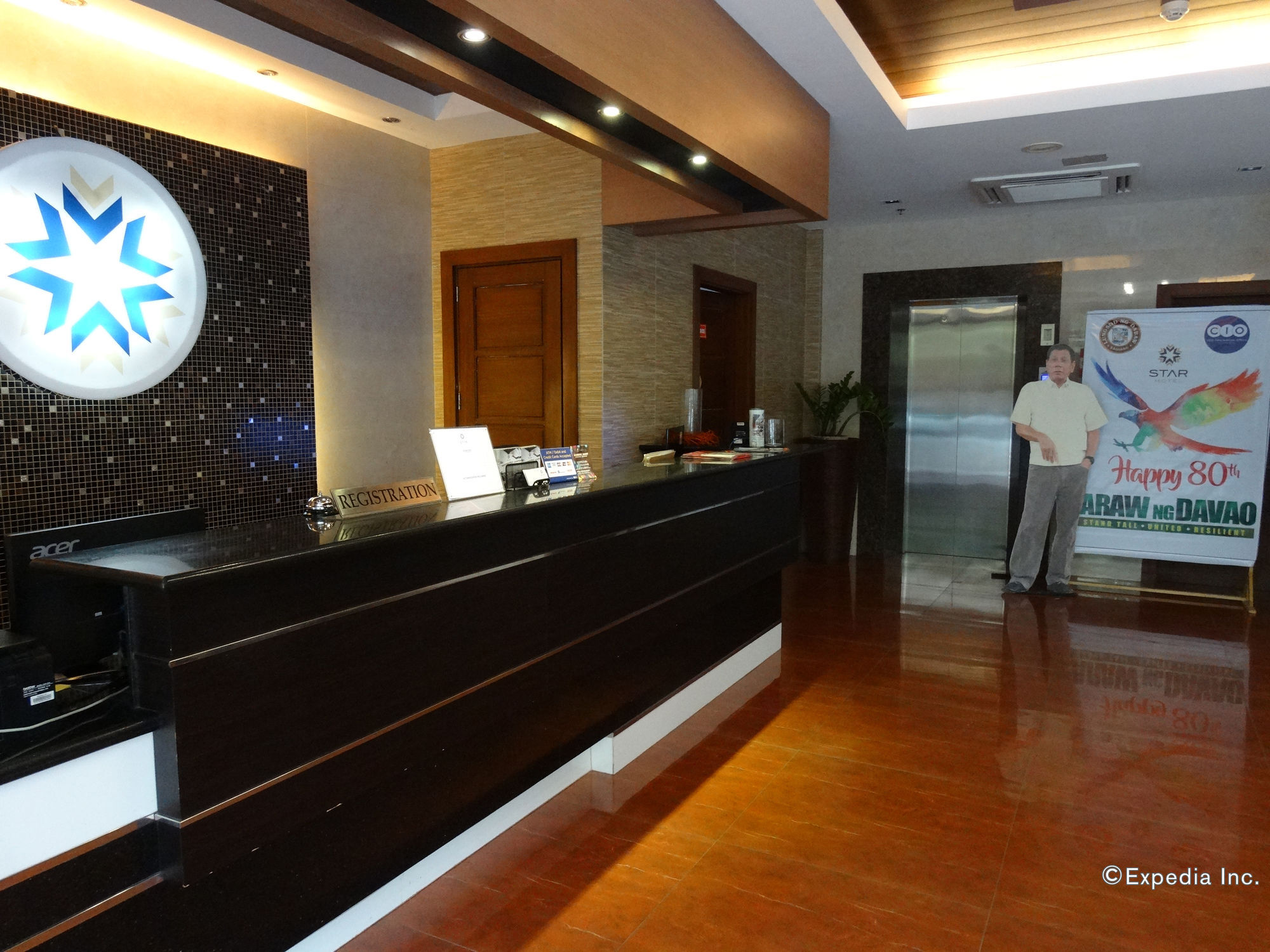 스타 호텔 Davao City 외부 사진